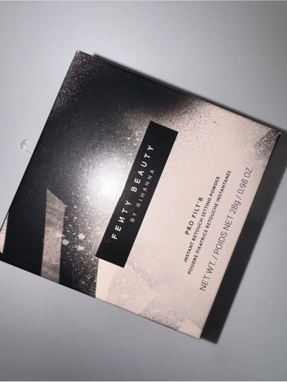 Fenty Beauty Pro Filt'r Instant Retouch Setting Powder - Discontinued!!!!